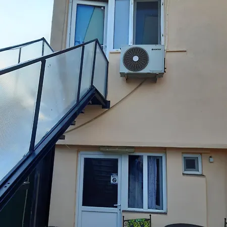 Konukevi Sun & Sea Köstence